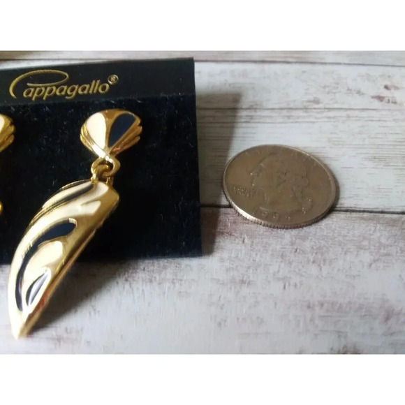 1980s Vintage Gold Tone Dangle Earrings with Zebra Stripe Motif by Cappagallo - Picture 3 of 6